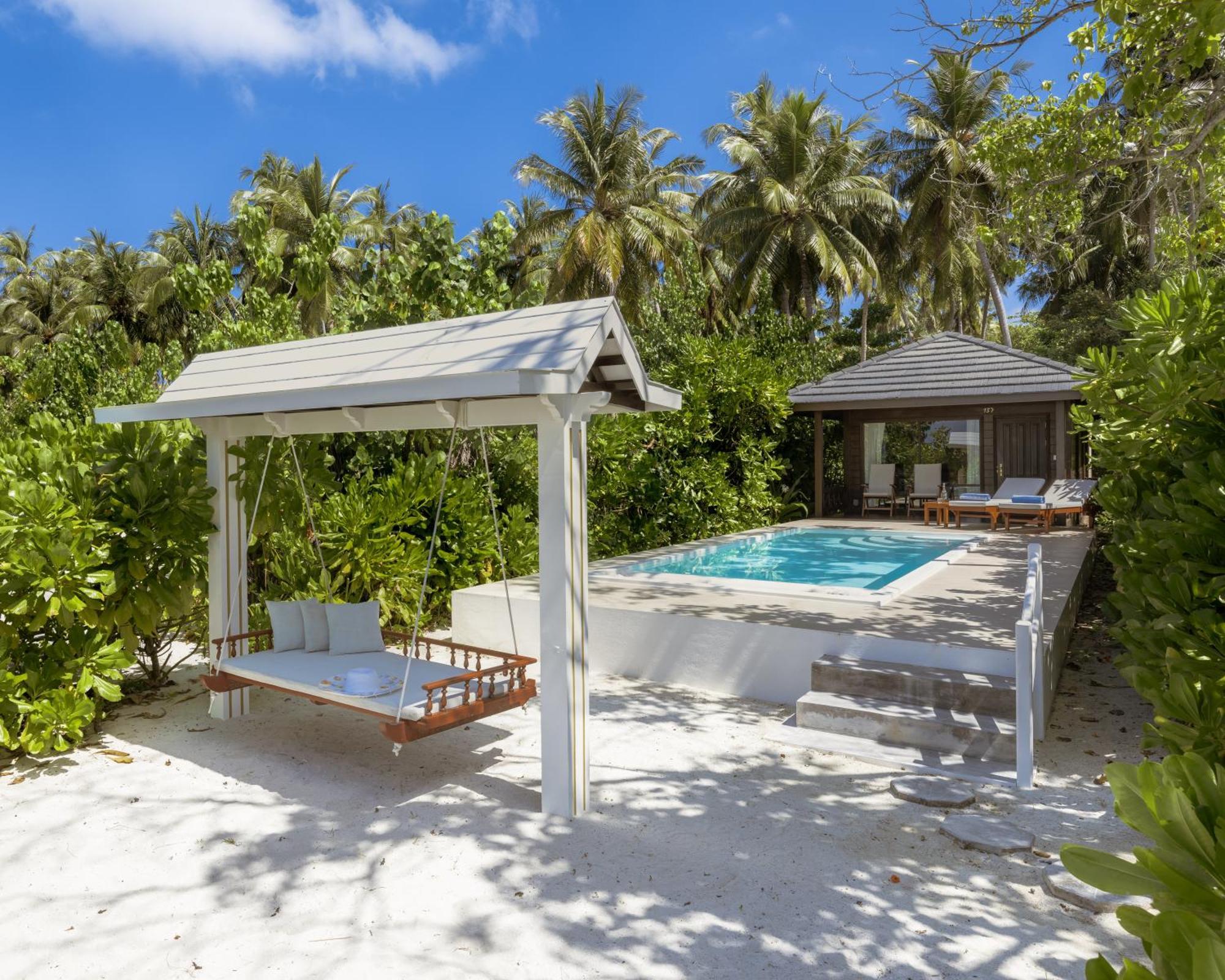 Royal Island Resort Maldives Dharavandhoo Exterior photo